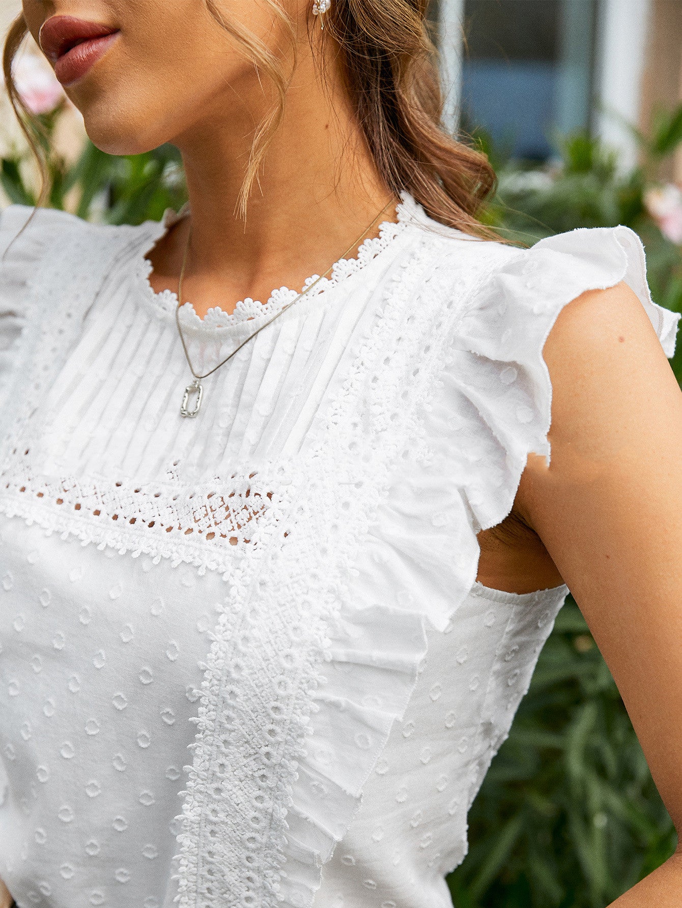 Pullover Oversized Sleeveless Short Top Sweet White