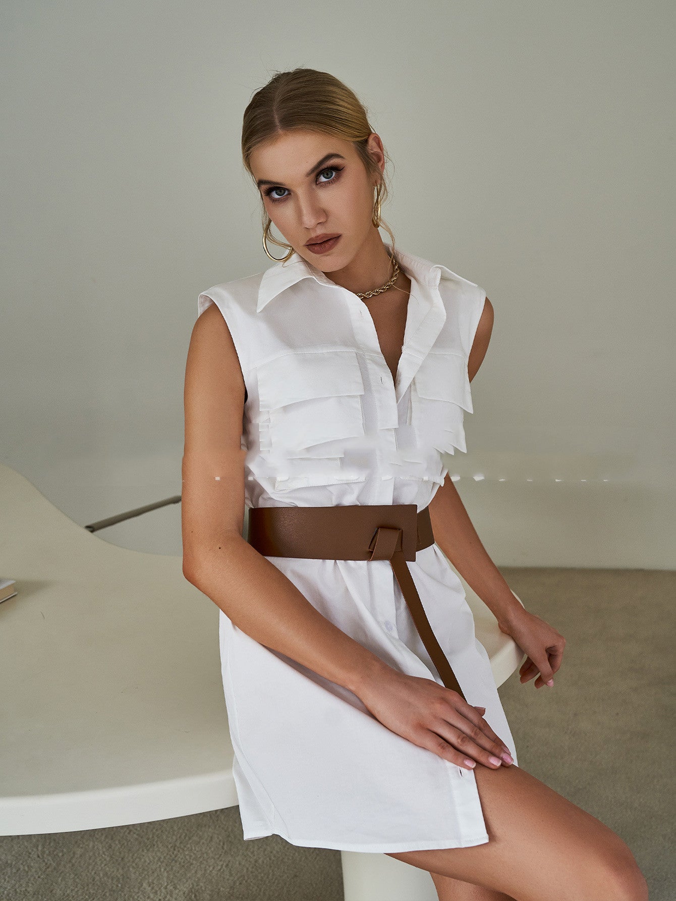 Sleeveless White Solid Color Temperament Fashion Commuter High Waist Dress