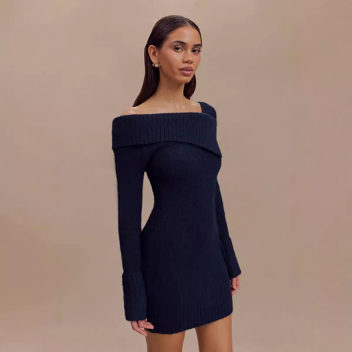 Off-shoulder Knitted sweater dress