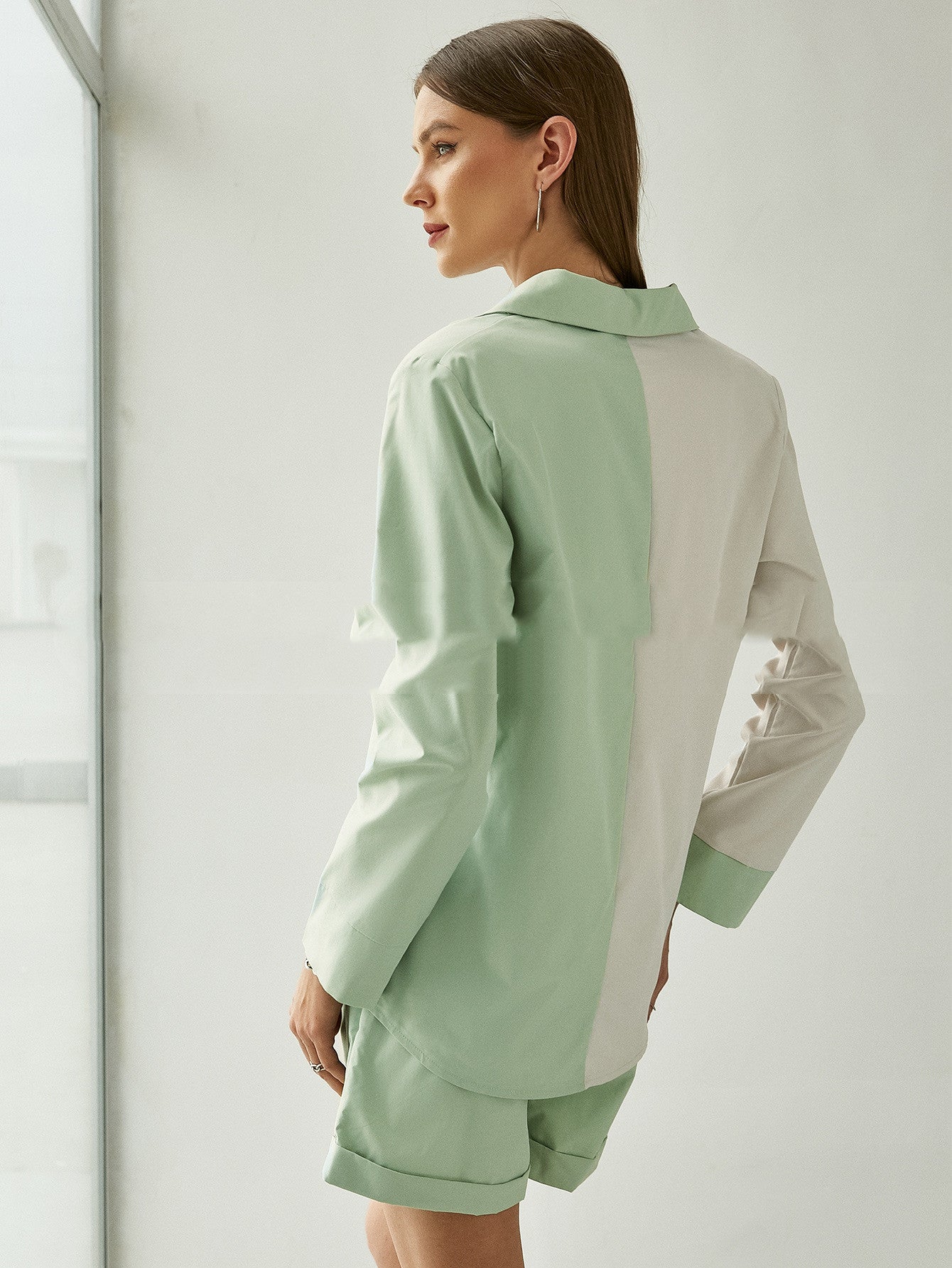 Pure Color Split Temperament Shows Thin Green Shirt