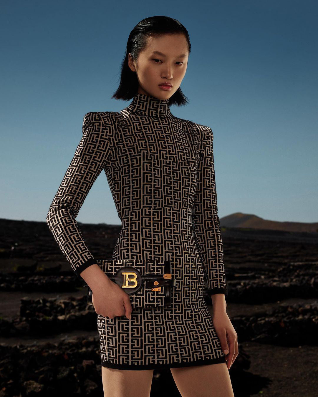 European And American High-shoulder Round Neck Long-sleeved Fret Dress