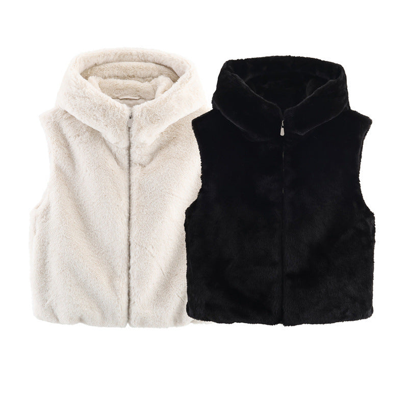 European And American Style Fashionable Hooded Faux Fur Effect Vest