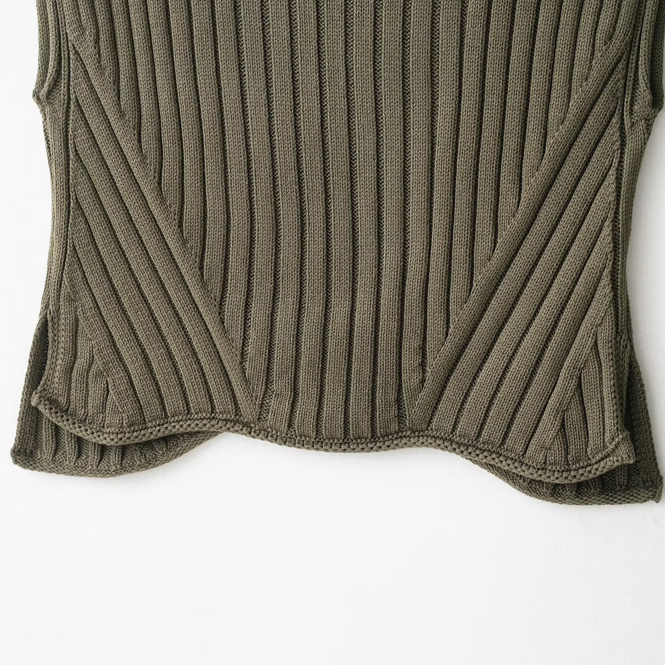 High-neck Slim-fit Sleeveless Knitted Vest Versatile Knitwear